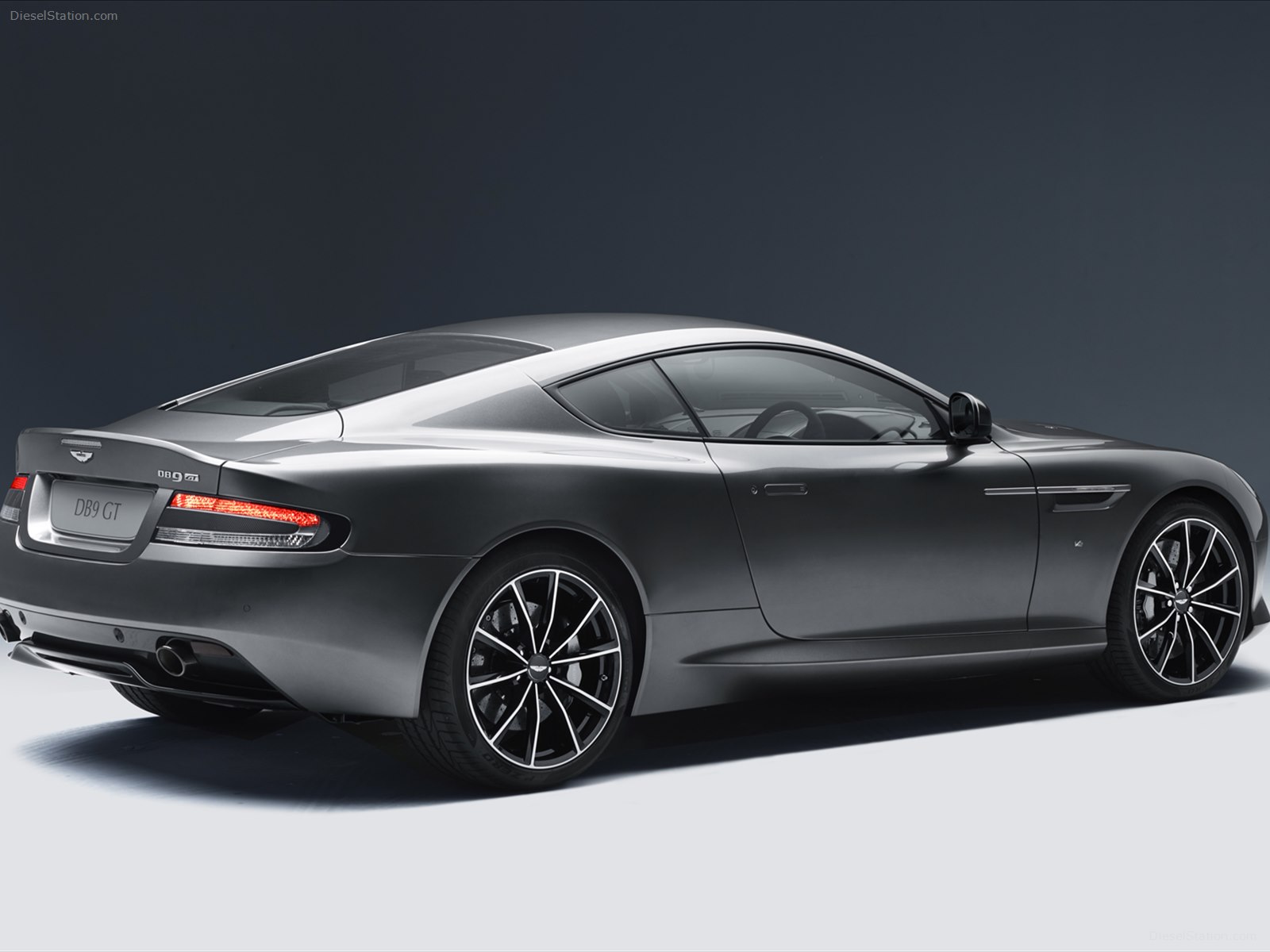 Aston Martin DB9 GT 2016